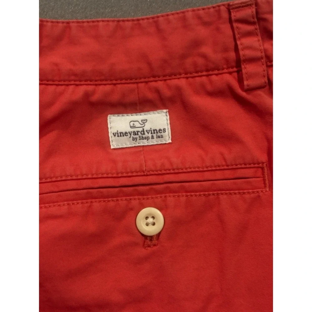 Vineyard Vines lighter red